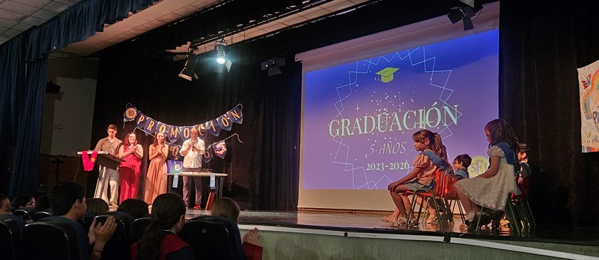 NOS GRADUAMOS!!